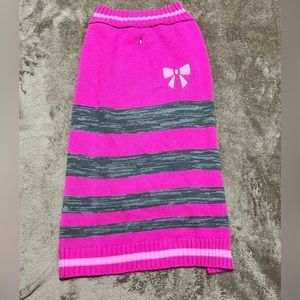 Dog Sweater With Bow on back. Size XXL